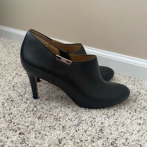 Coach Seneca black ankle booties